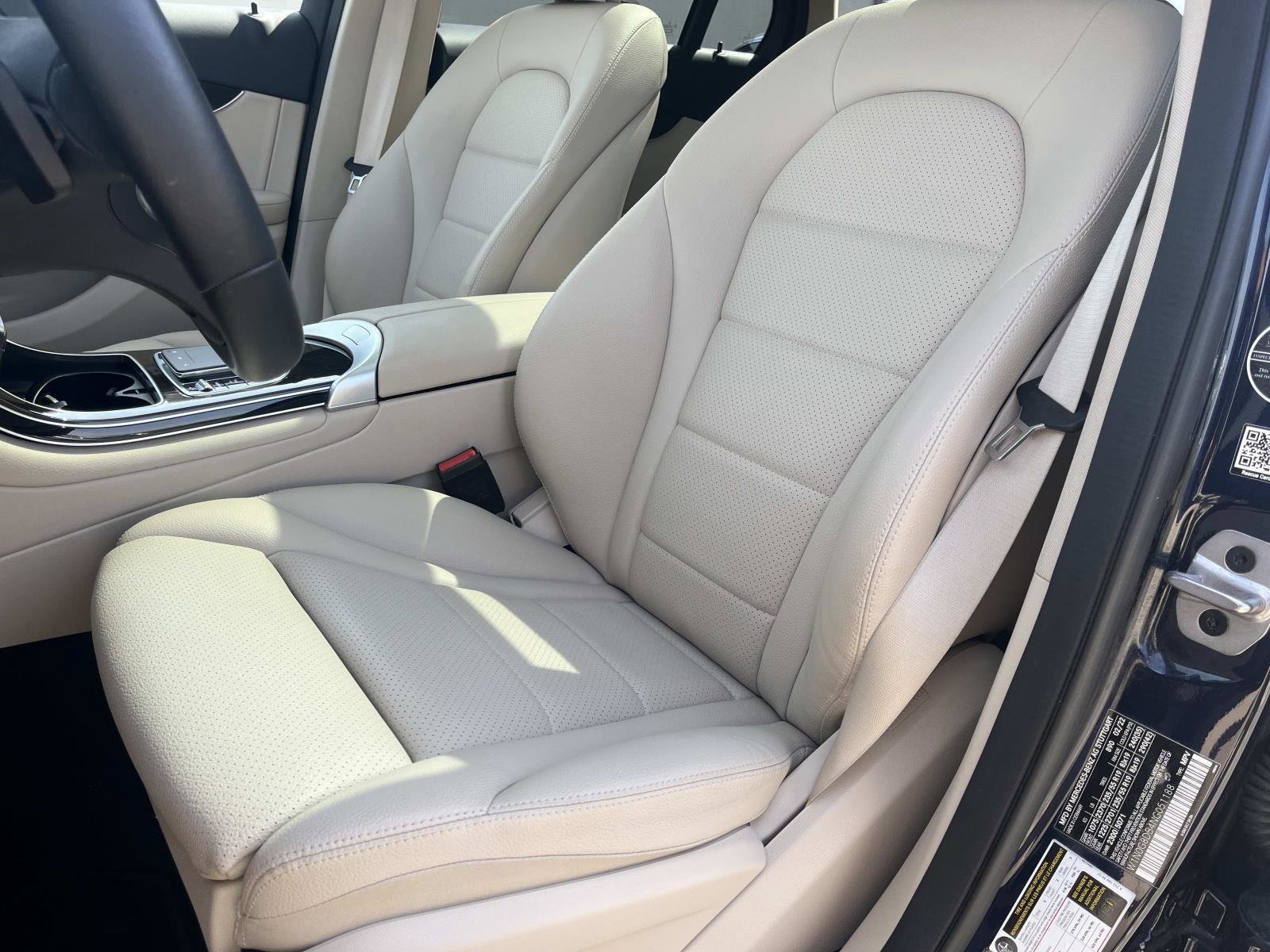 Certified 2022 Mercedes-Benz GLC 300 image 23