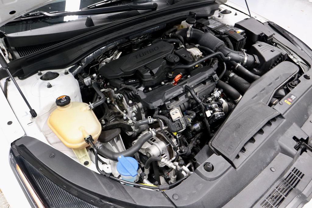 Used 2023 Kia K5 GT-Line image 18