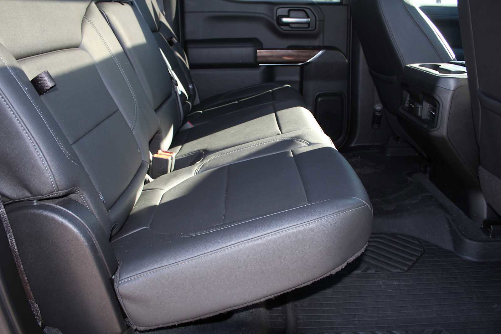 Used 2021 Chevrolet Silverado 1500 LT Trail Boss w/ Convenience Package II image 22