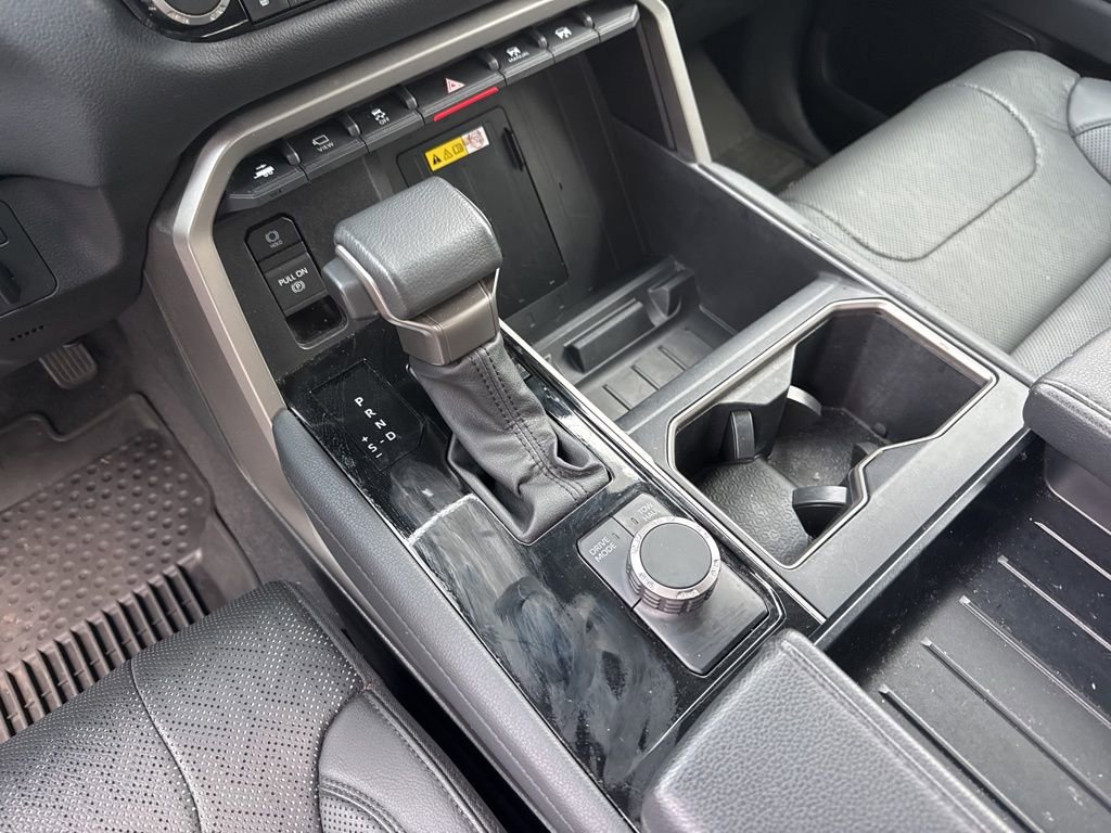 Used 2022 Toyota Tundra Limited image 9