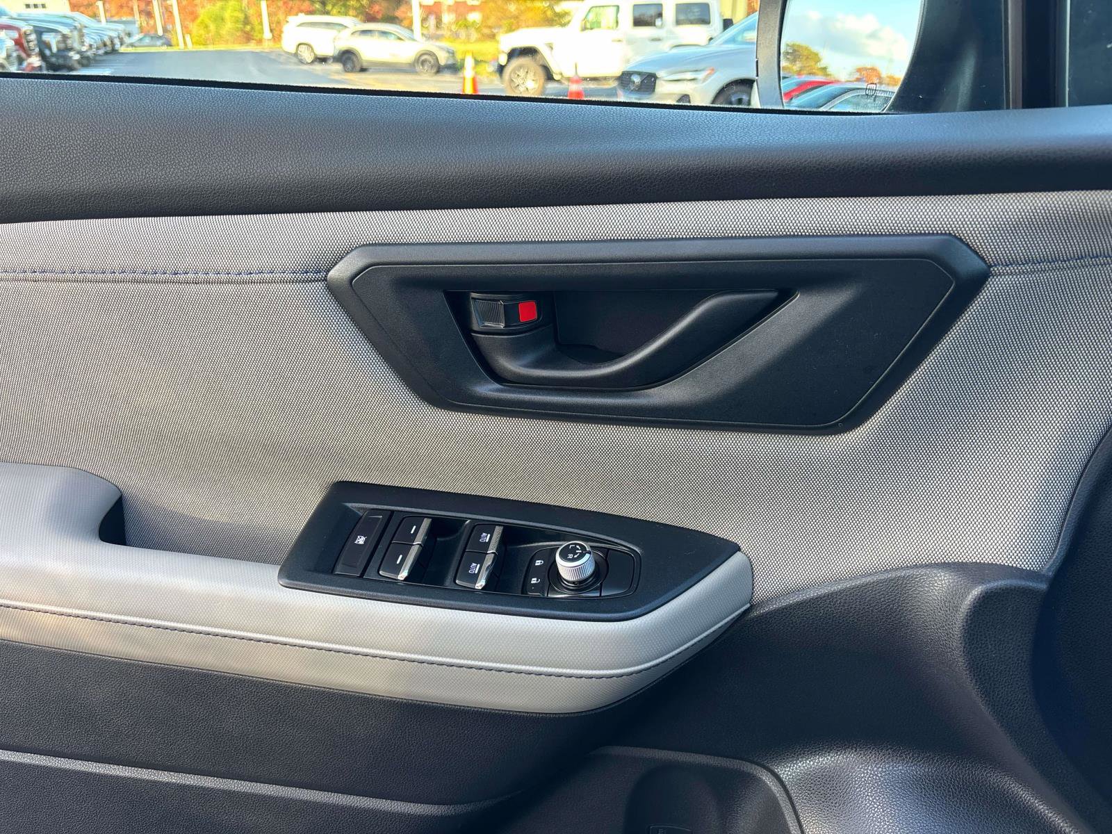 Certified 2025 Subaru Forester Premium image 21