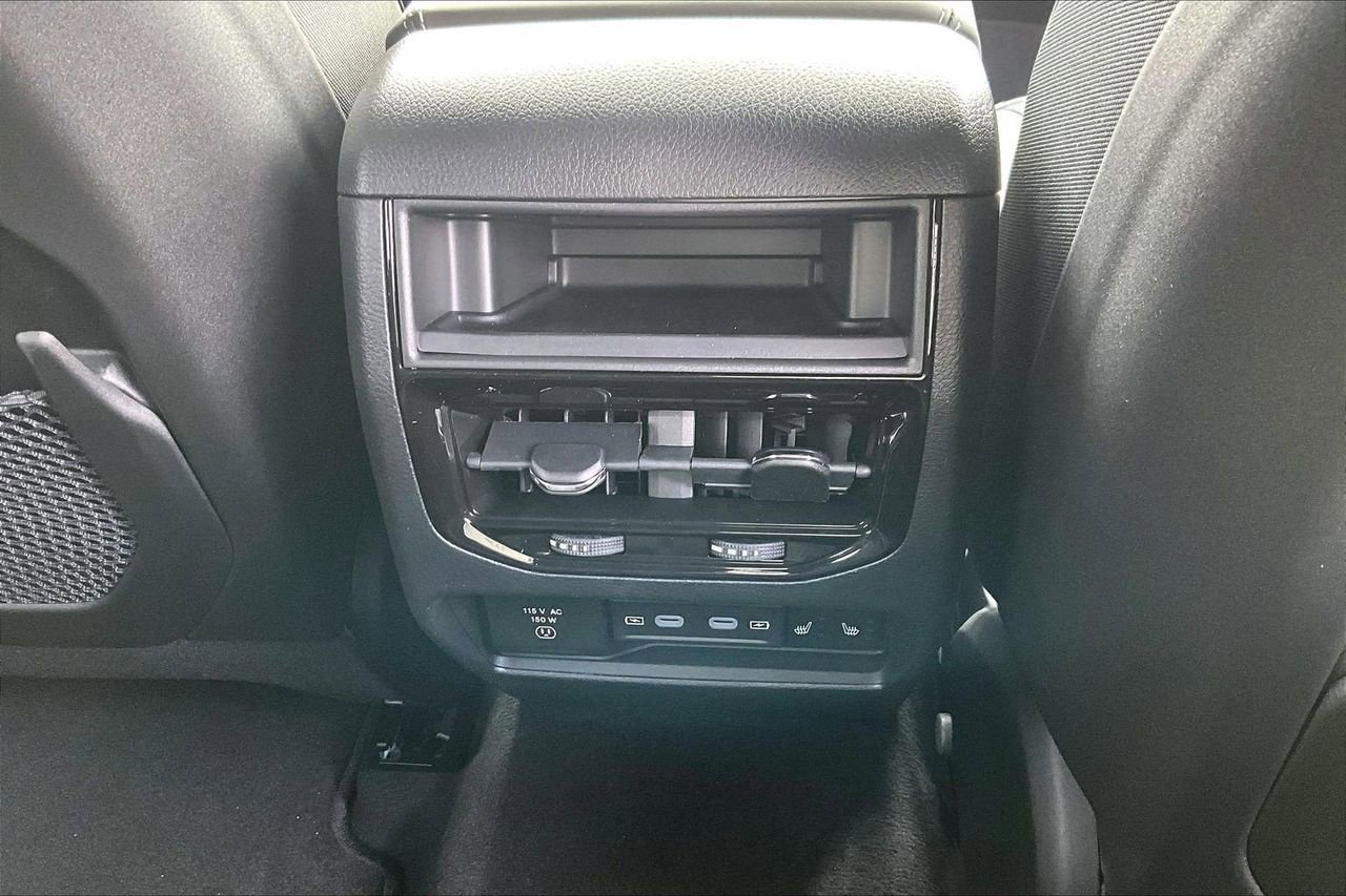 New 2026 Jeep Grand Cherokee Limited image 17