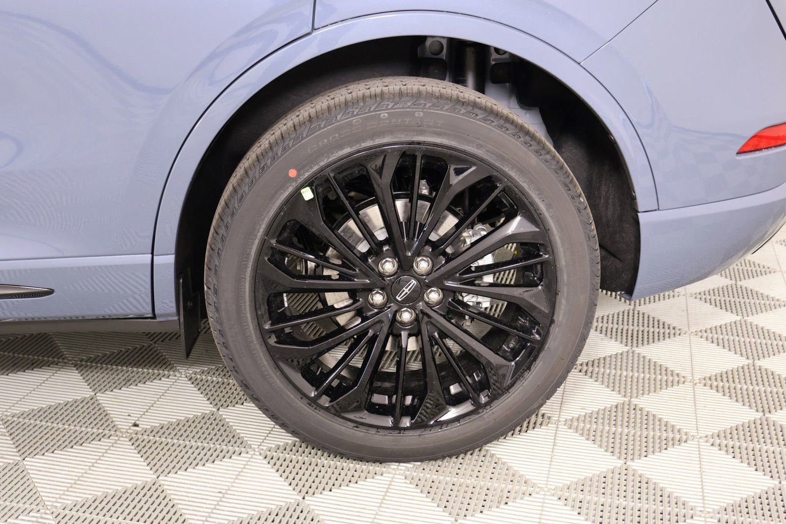 New 2026 Lincoln Corsair Reserve w/ Jet Appearance Package FWD image 20