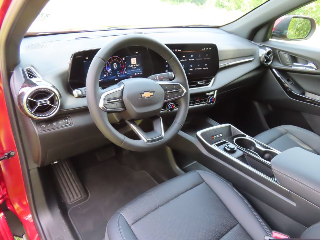 New 2027 Chevrolet Equinox LT w/ Convenience Package II AWD/4WD image 19