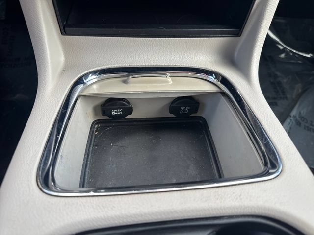 Used 2019 Dodge Grand Caravan SXT FWD image 21