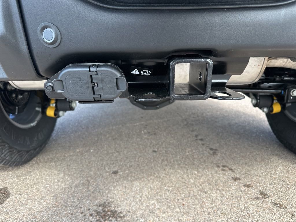 New 2025 Ford Bronco Badlands image 14