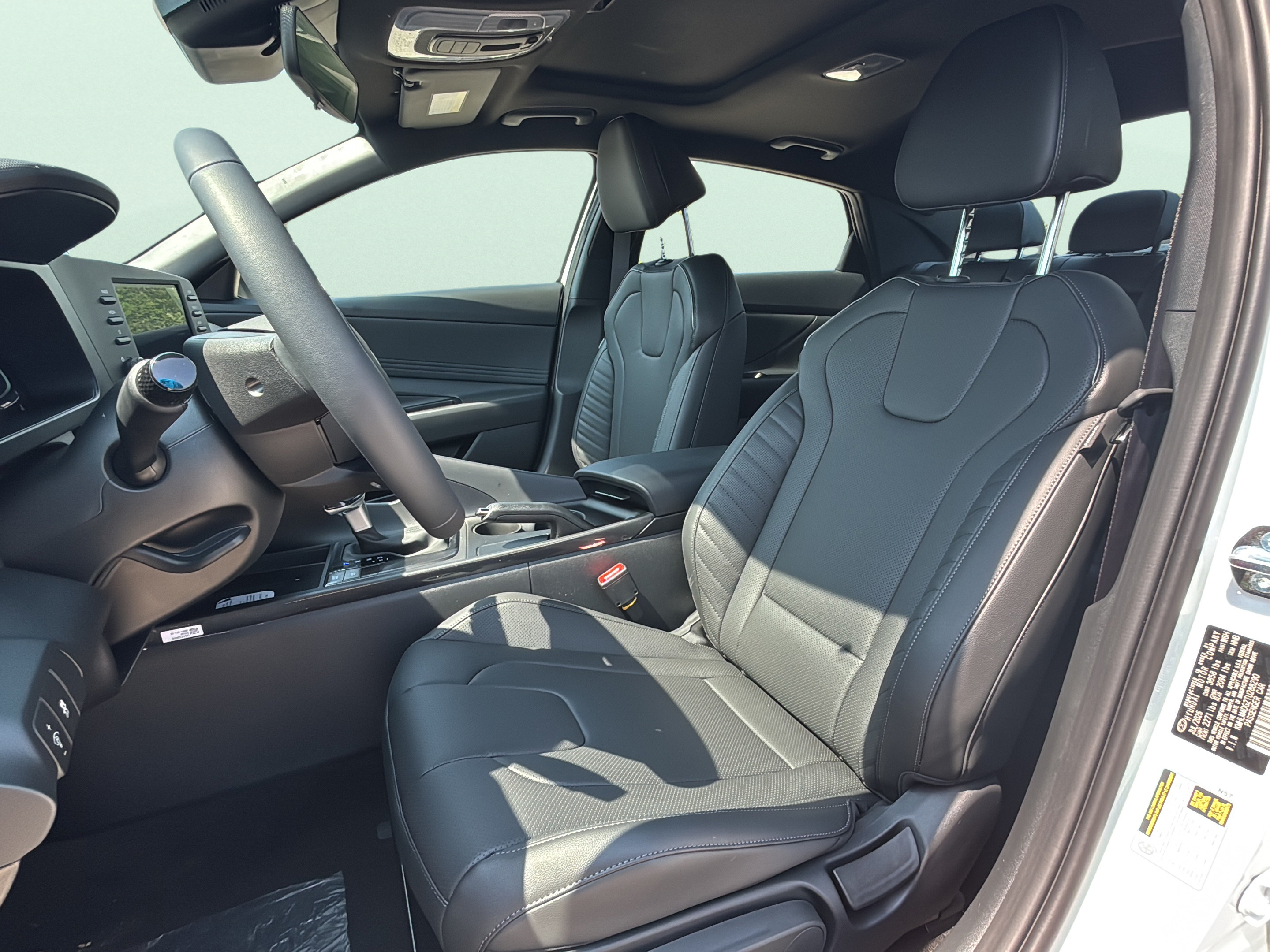New 2026 Hyundai Elantra SEL Sport FWD image 20