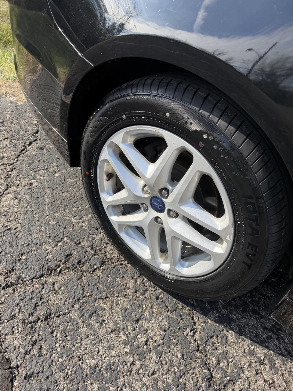 Used 2016 Ford Fusion SE image 7