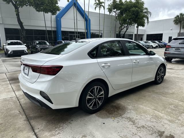 Used 2024 Kia Forte LXS FWD image 32