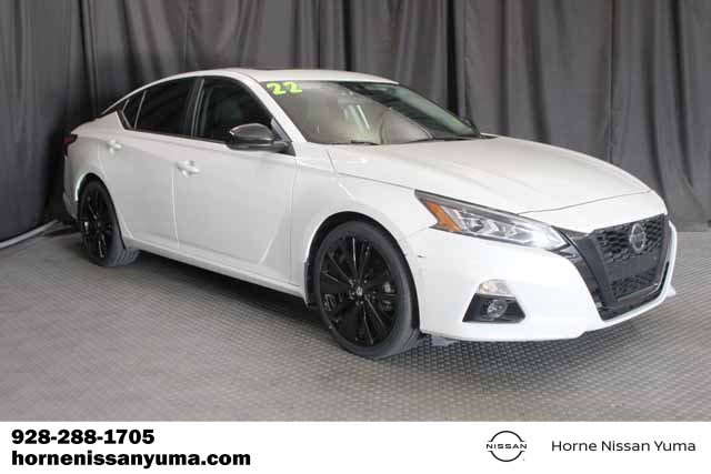Used 2022 Nissan Altima 2.5 SR w/ Midnight Edition Package