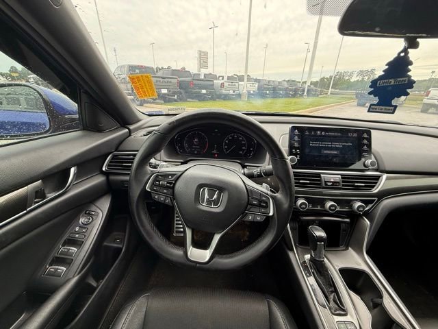 Used 2019 Honda Accord Sport image 9