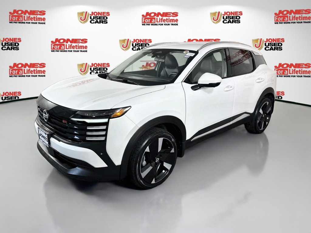 Certified 2025 Nissan Kicks SR AWD/4WD image 12