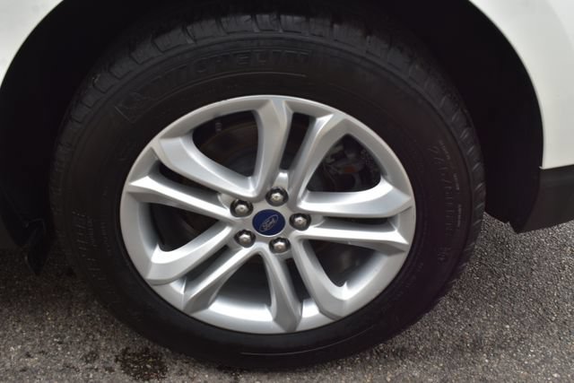 Used 2020 Ford Edge SEL w/ Convenience Package AWD/4WD image 48