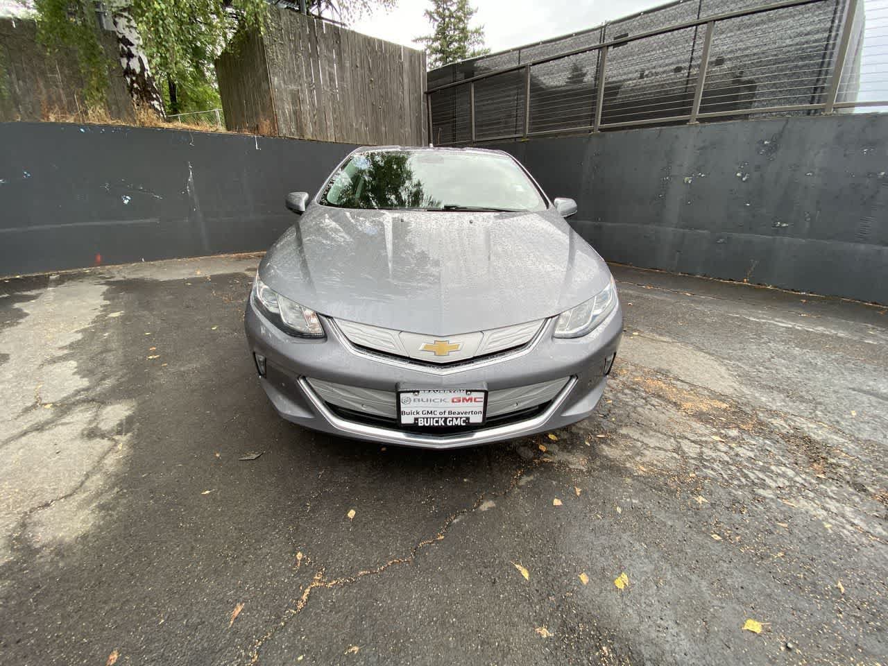 Used 2018 Chevrolet Volt LT FWD image 9