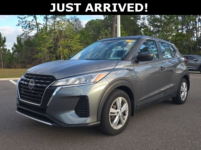 Used 2023 Nissan Kicks S
