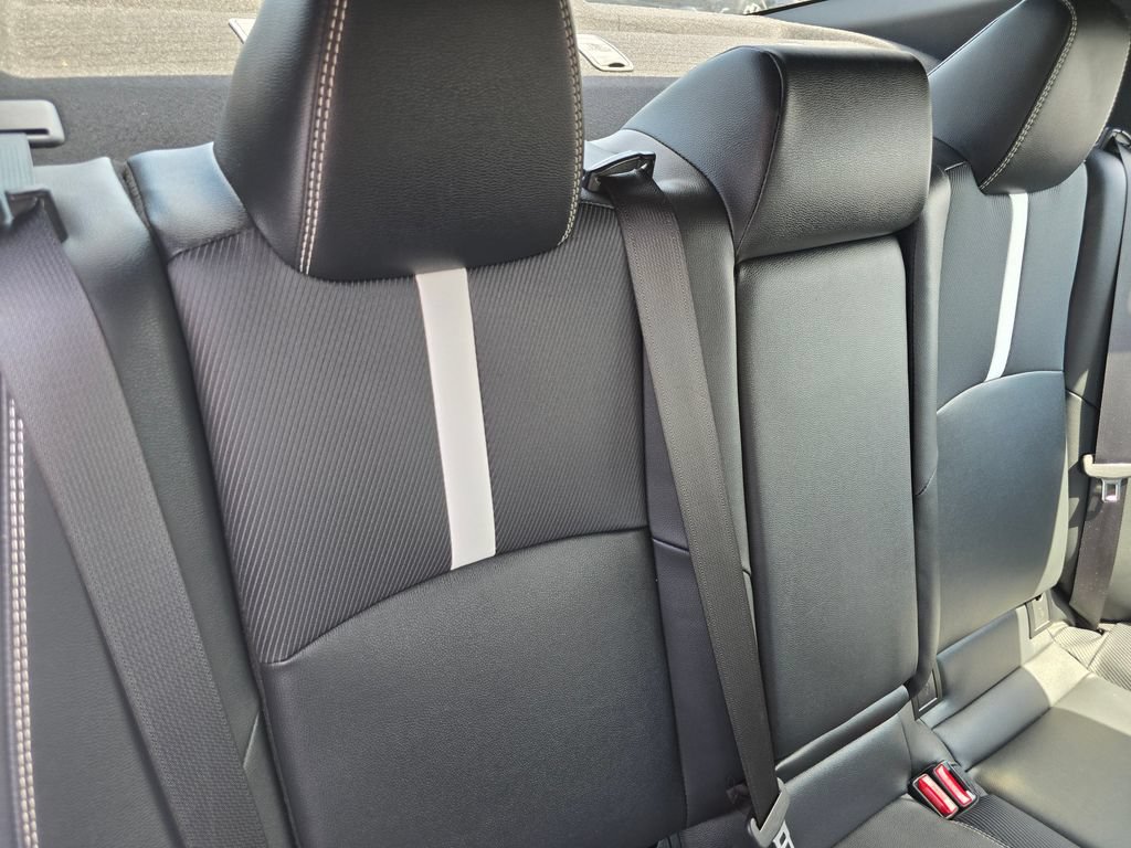 Used 2025 Toyota Camry SE FWD image 15