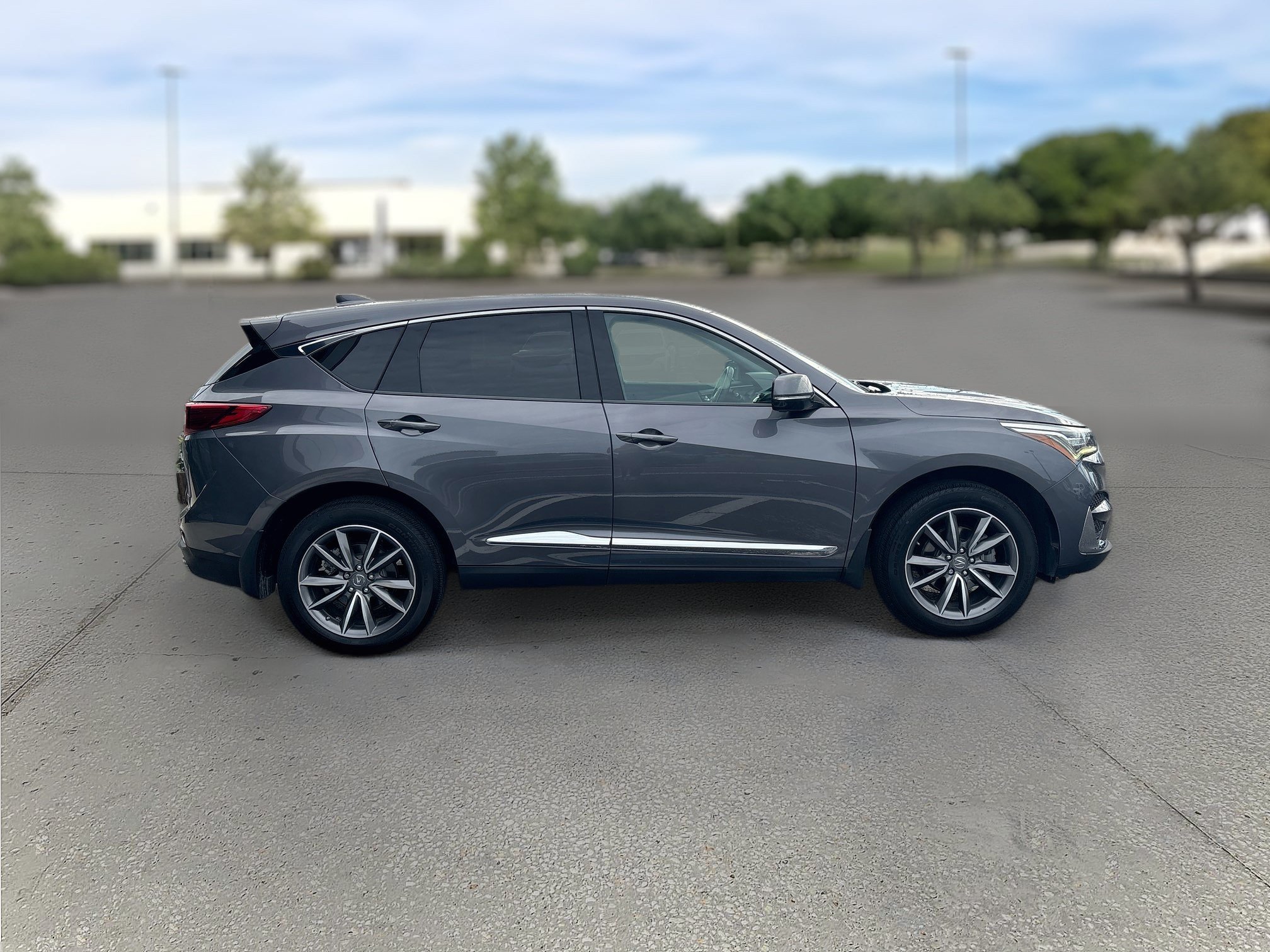 Used 2020 Acura RDX w/ Technology Package FWD image 4
