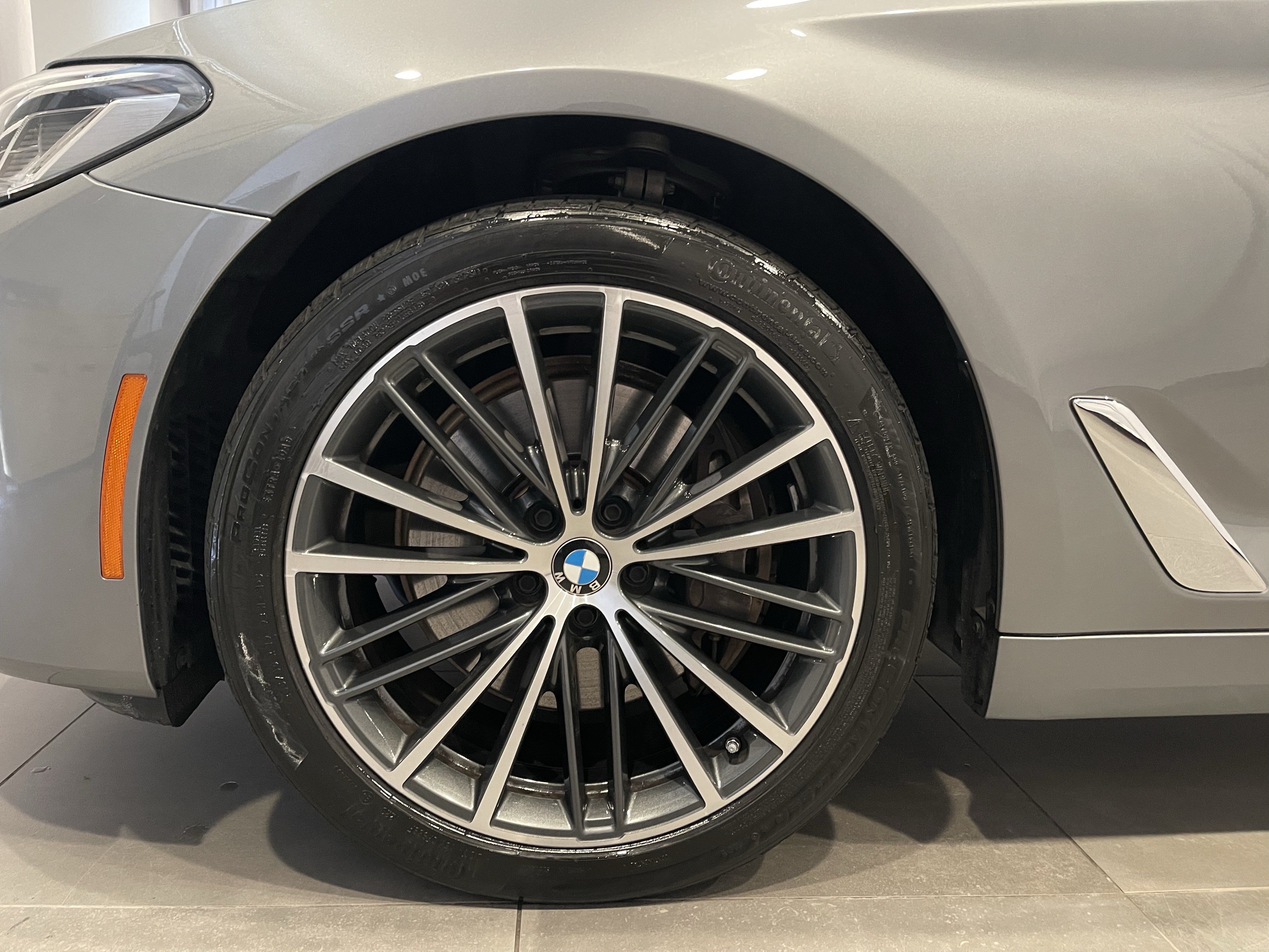 Used 2023 BMW 540i xDrive w/ Executive Package AWD/4WD image 7