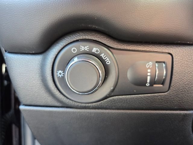 Certified 2025 Dodge Durango GT image 22