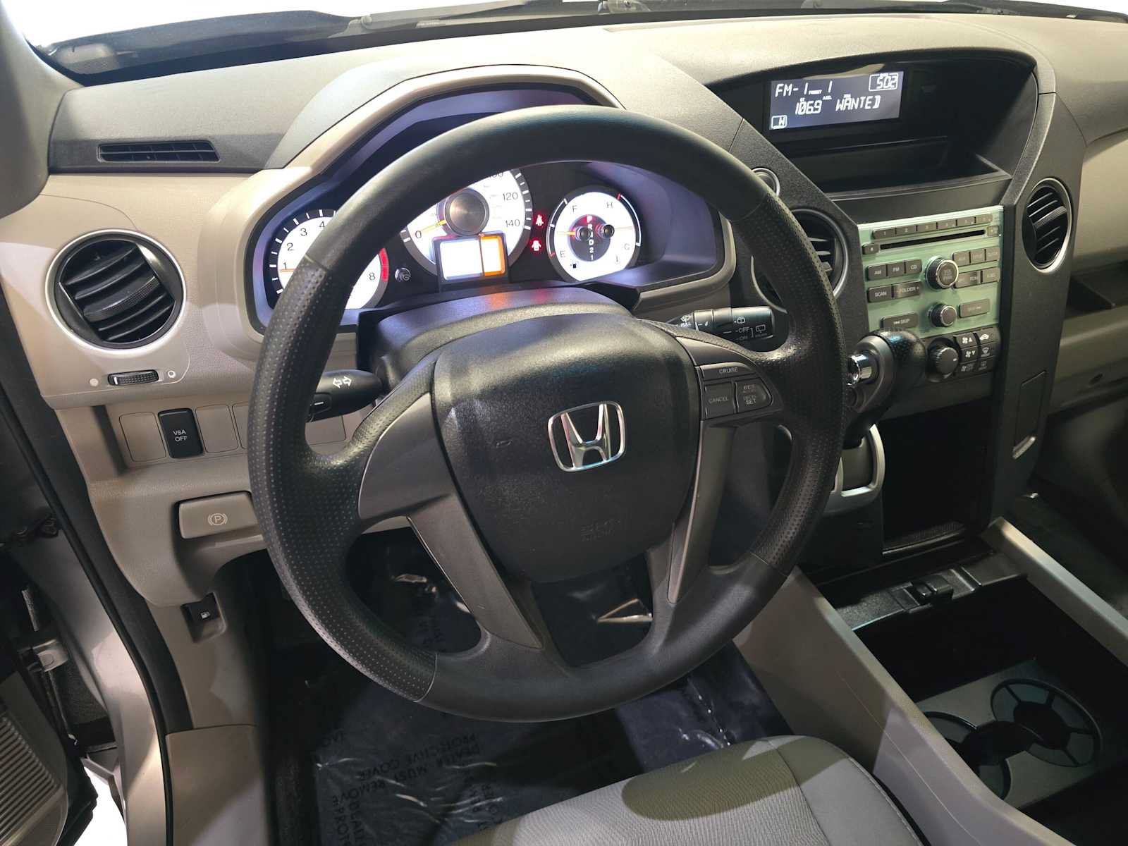 Used 2010 Honda Pilot LX image 2