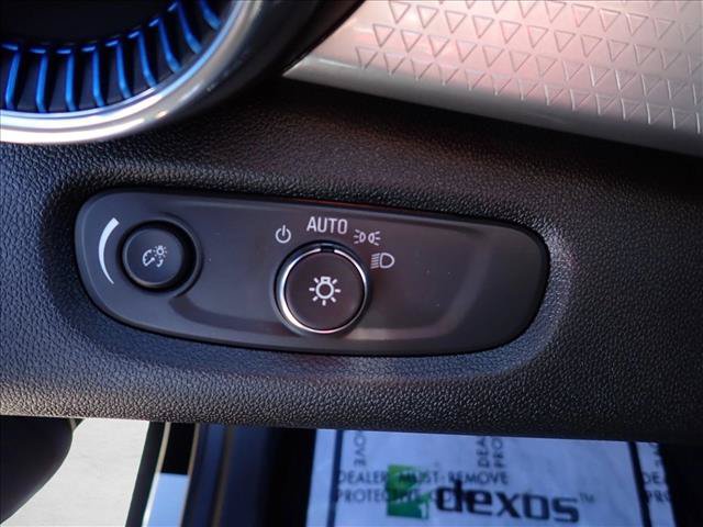 New 2026 Chevrolet Trax LT w/ Midnight Edition FWD image 14