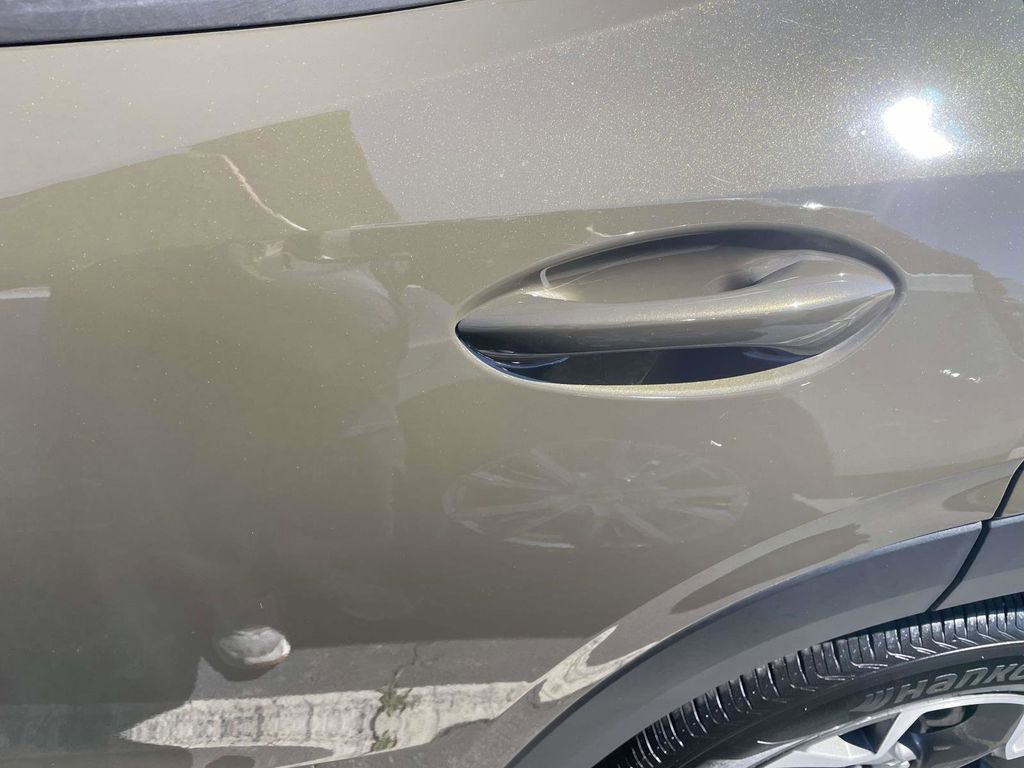 Used 2024 Chevrolet Trax LT FWD image 21