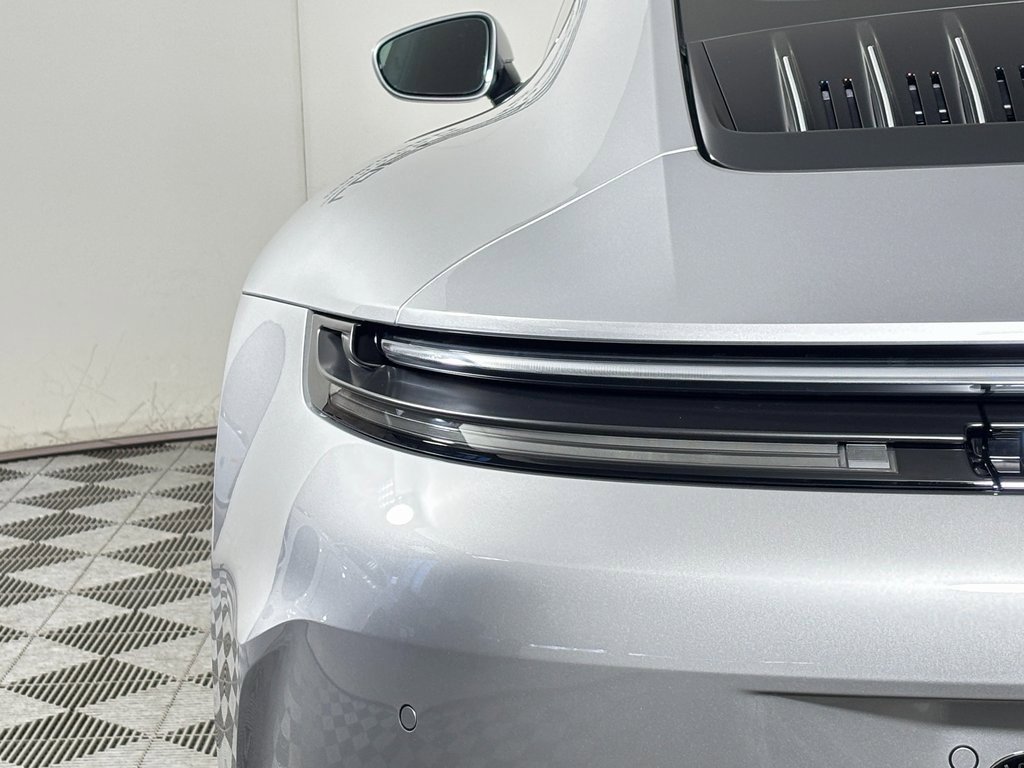 New 2026 Porsche 911 Carrera 4S image 13