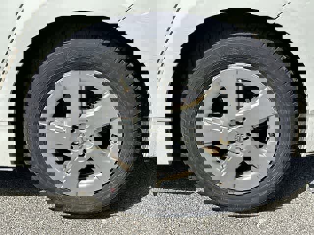 Used 2011 Toyota Prius Four w/ Solar Roof Pkg image 4