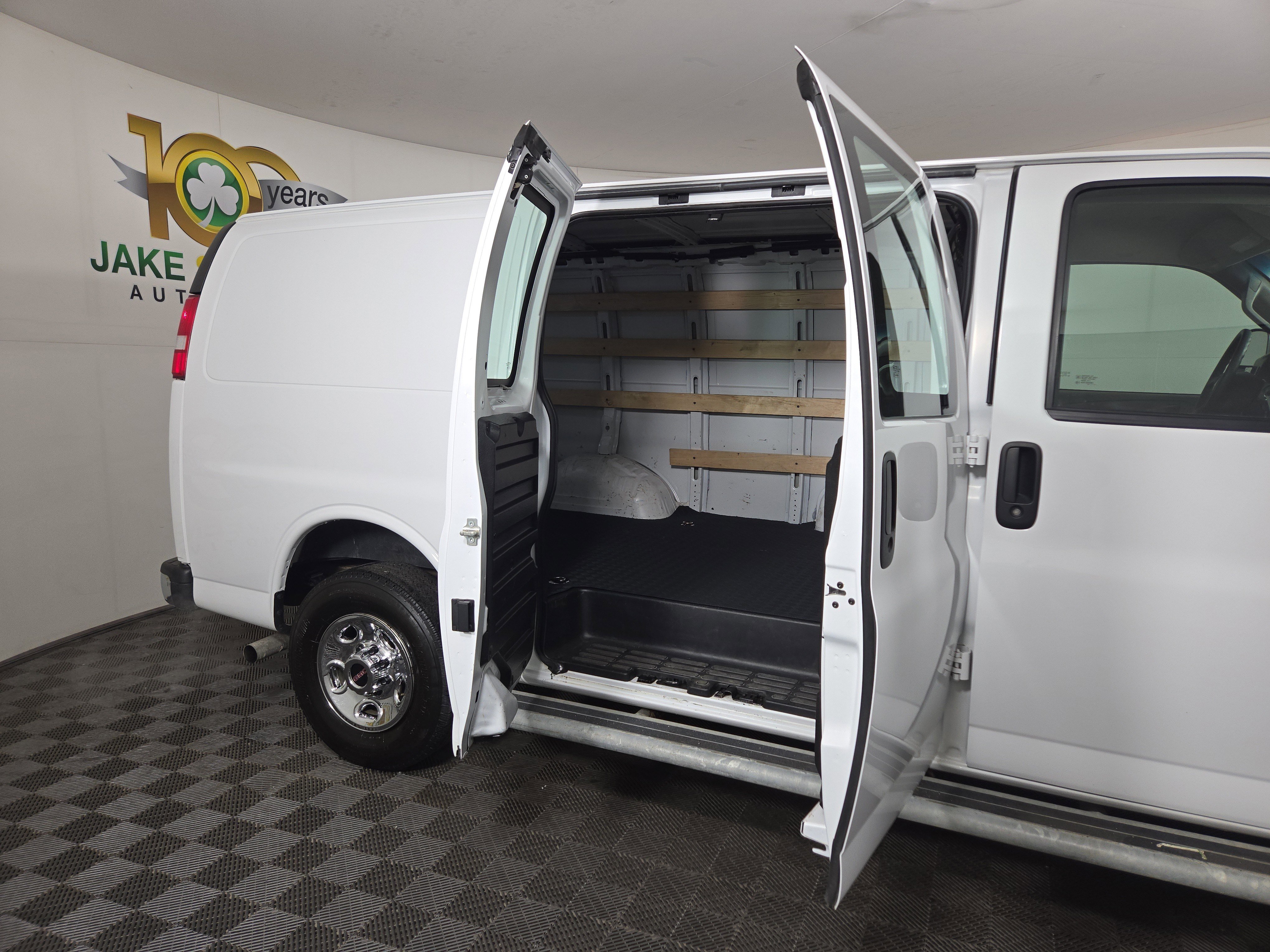 Certified 2023 GMC Savana 2500 w/ Driver Convenience Package image 12