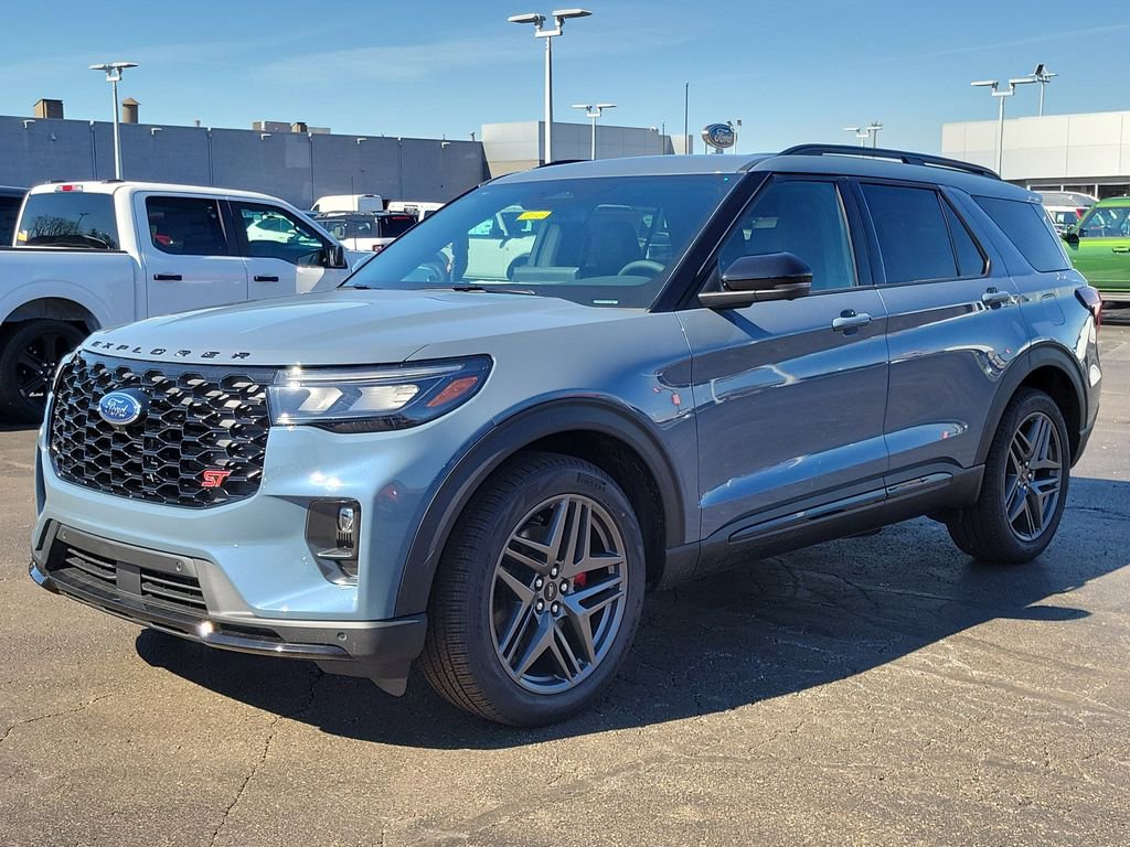 New 2026 Ford Explorer ST w/ Sun And Sound Package image 8