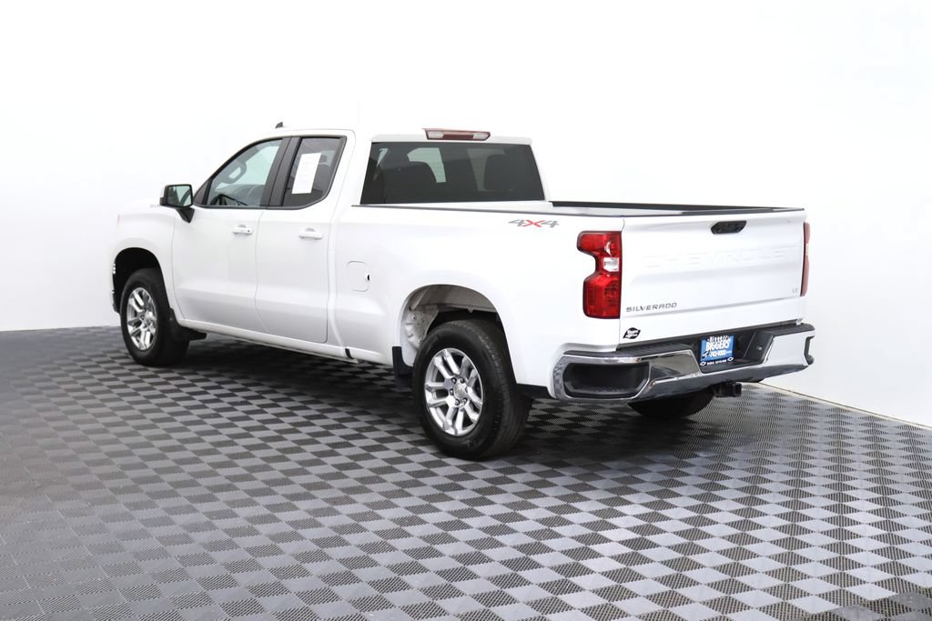 Used 2023 Chevrolet Silverado 1500 LT AWD/4WD image 5