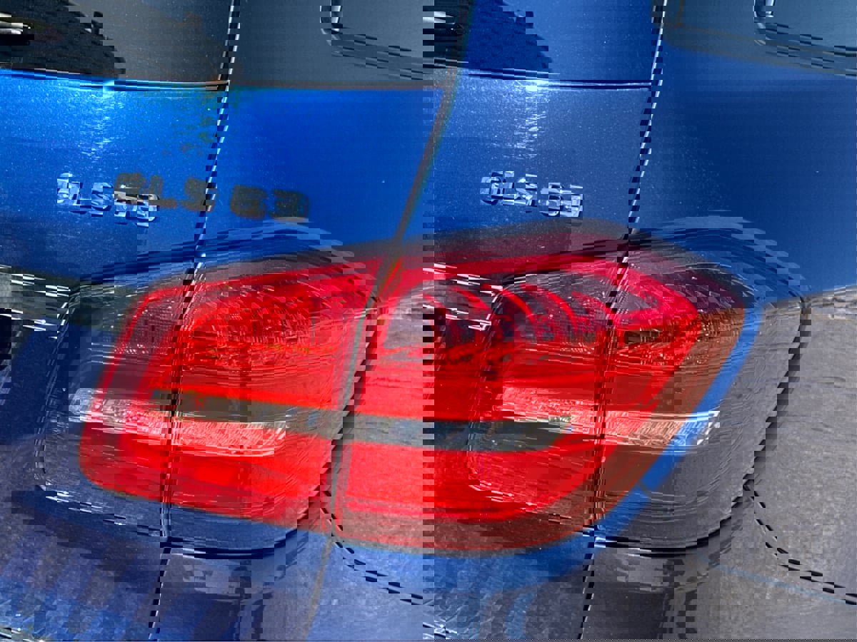 Used 2019 Mercedes-Benz GLS 63 AMG 4MATIC w/ AMG Night Styling Package image 31