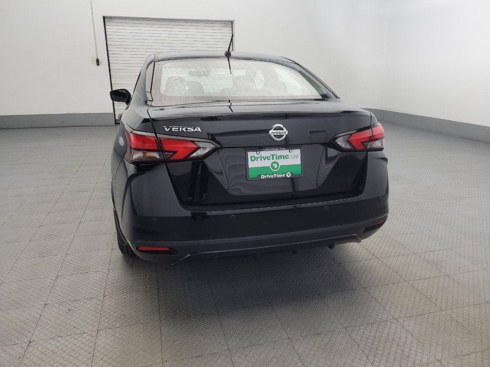 Used 2020 Nissan Versa S image 6