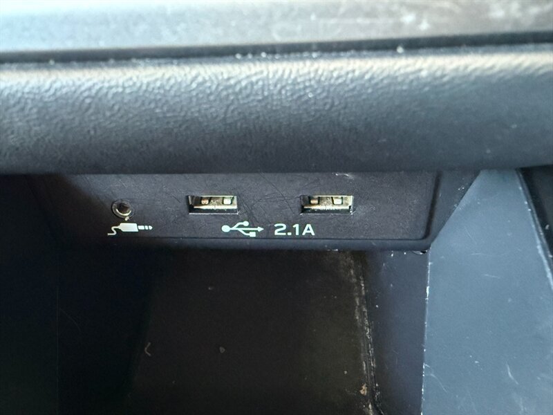Used 2021 Subaru Outback Premium AWD/4WD image 31