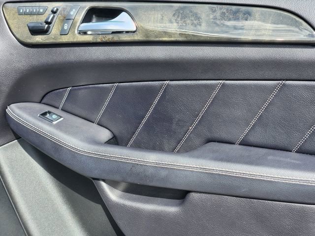 Used 2016 Mercedes-Benz GL 450 4MATIC image 22