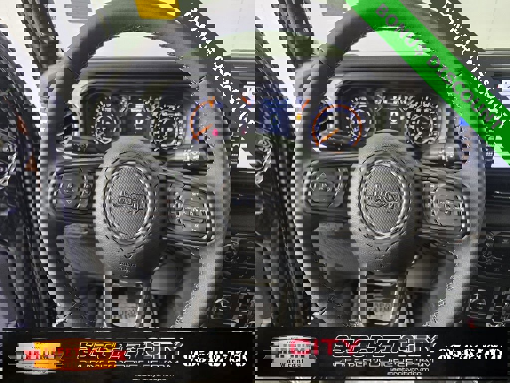 New 2025 Jeep Gladiator Sport image 15