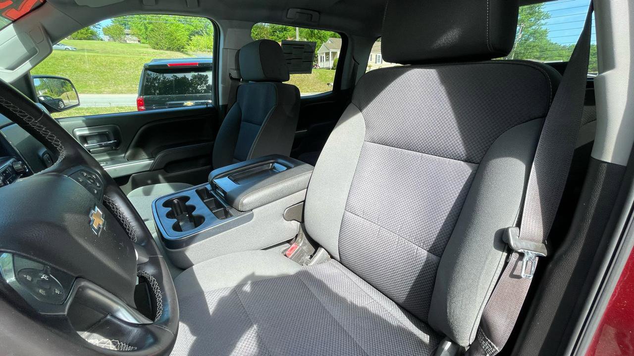 Used 2017 Chevrolet Silverado 1500 LT w/ All Star Edition AWD/4WD image 16