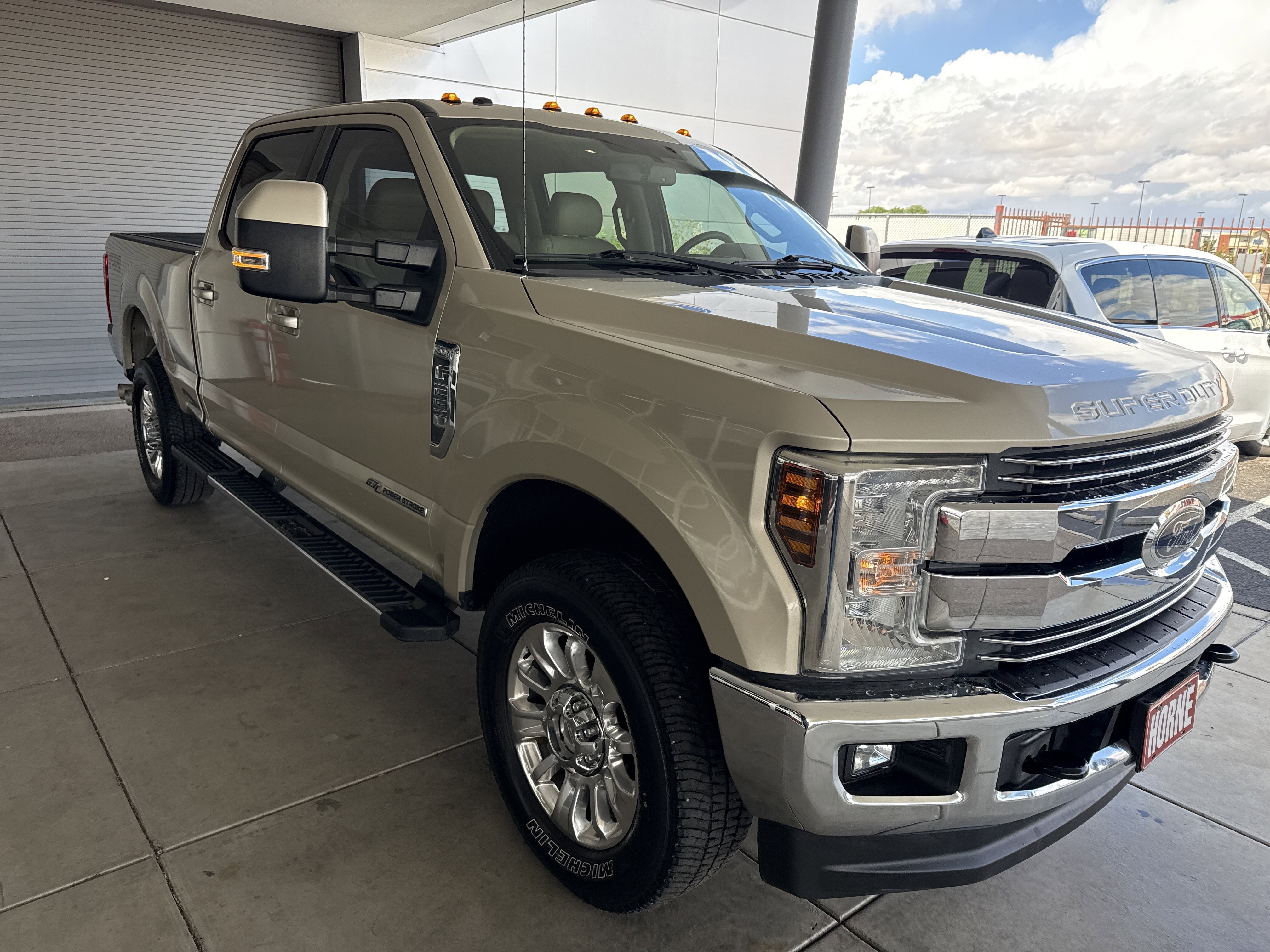 Used 2018 Ford F250 Lariat w/ Lariat Value Package AWD/4WD image 3