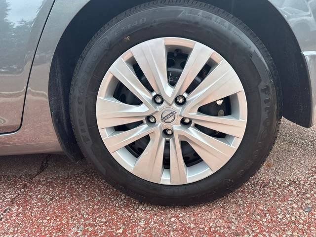 Used 2025 Nissan Sentra S image 28