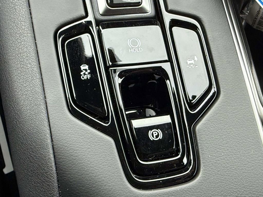 Used 2025 Lexus TX 500h AWD image 24