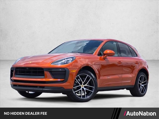Used 2022 Porsche Macan AWD/4WD image 1