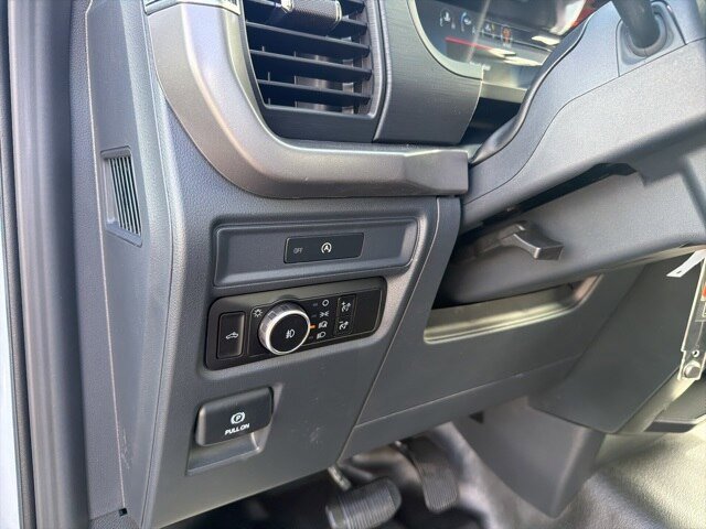New 2025 Ford F150 XL w/ Equipment Group 103A High image 10
