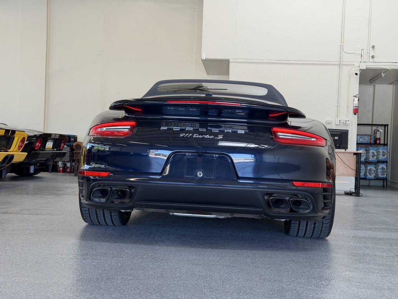 Used 2019 Porsche 911 Turbo S AWD/4WD image 15