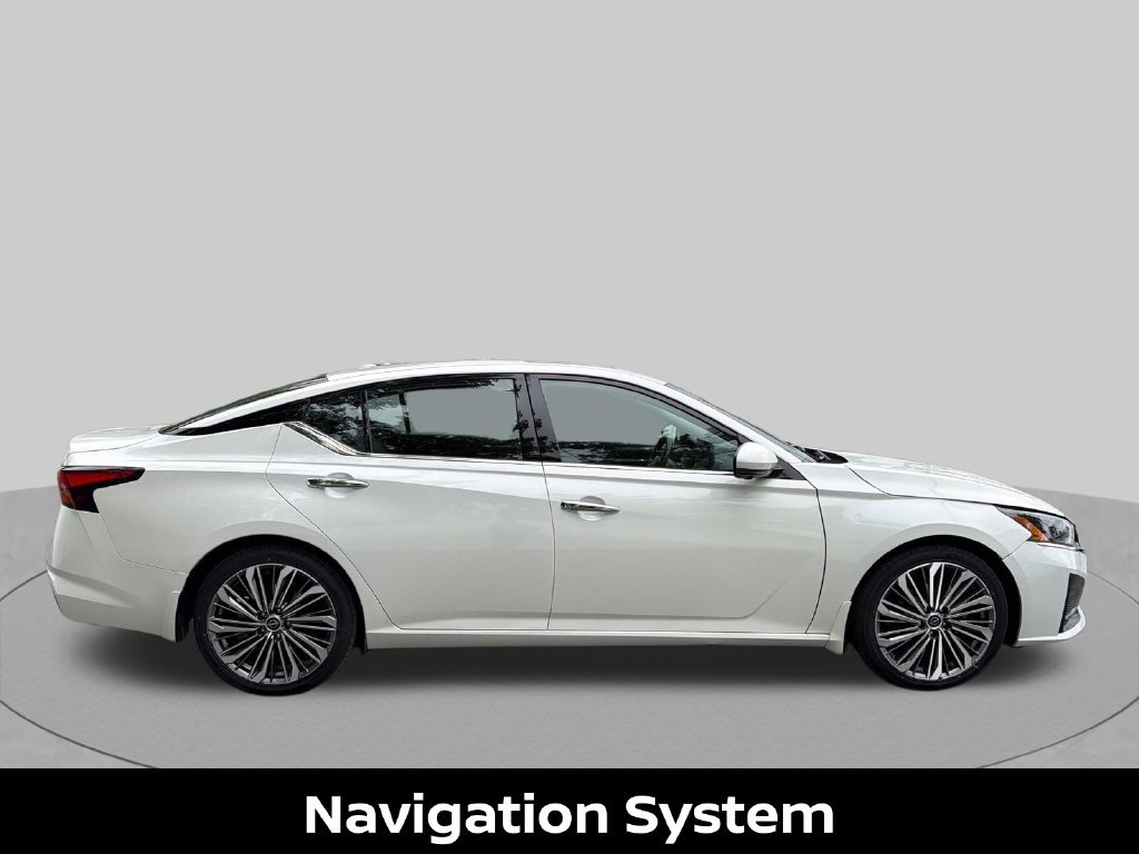 Certified 2024 Nissan Altima 2.5 SL FWD image 7
