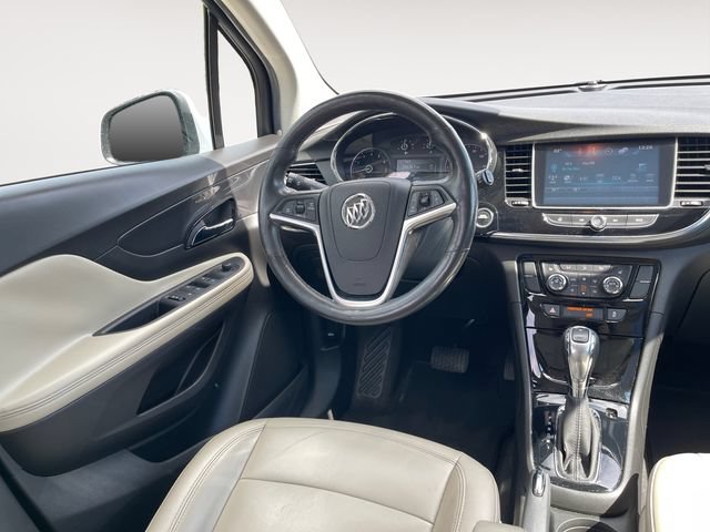 Used 2017 Buick Encore Essence FWD image 11