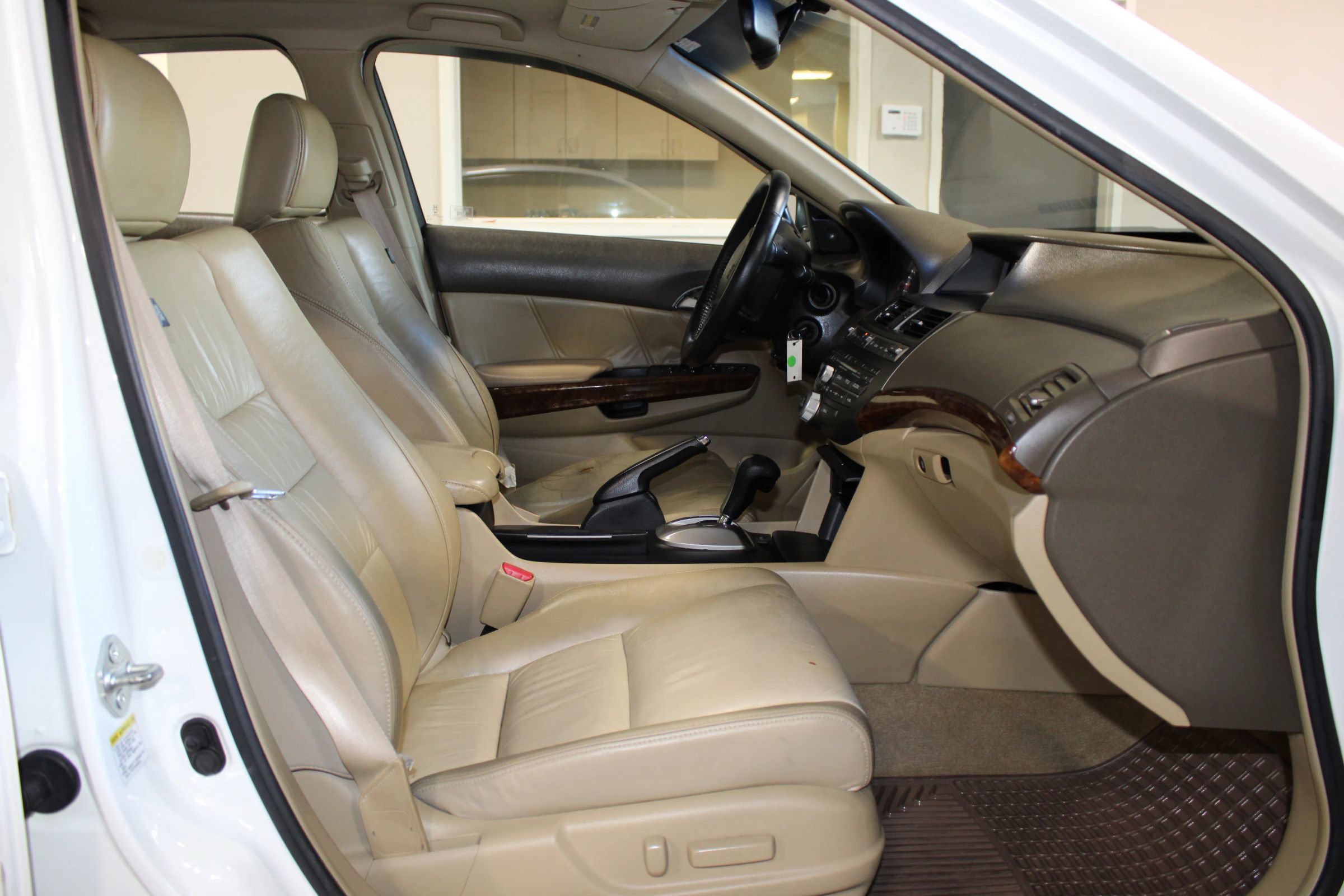 Used 2008 Honda Accord EX-L image 26
