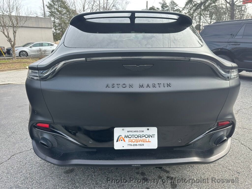 Used 2023 Aston Martin DBX image 5