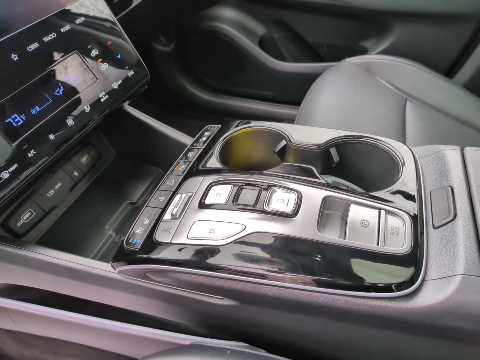 Used 2024 Hyundai Tucson Limited AWD/4WD image 23