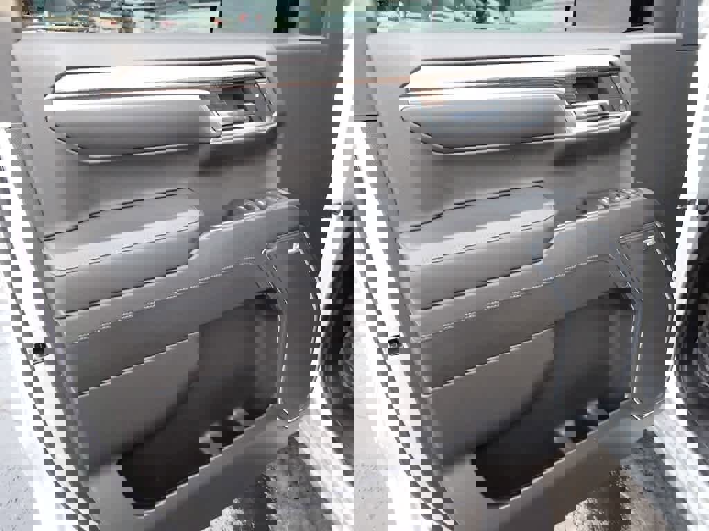 Certified 2022 Chevrolet Silverado 1500 RST w/ All Star Edition Plus image 17