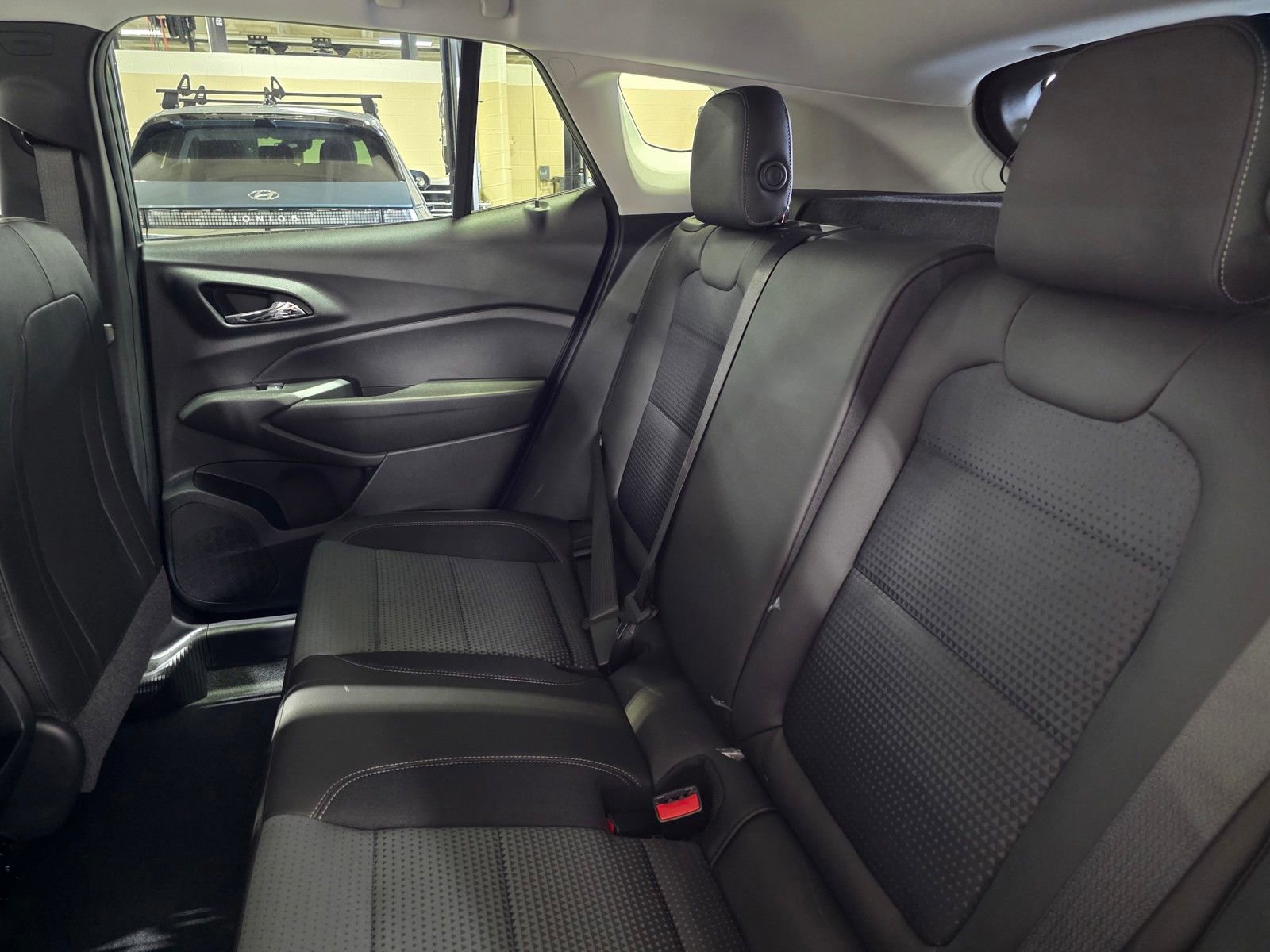 New 2026 Chevrolet Trax LT w/ Driver Confidence Package FWD image 14